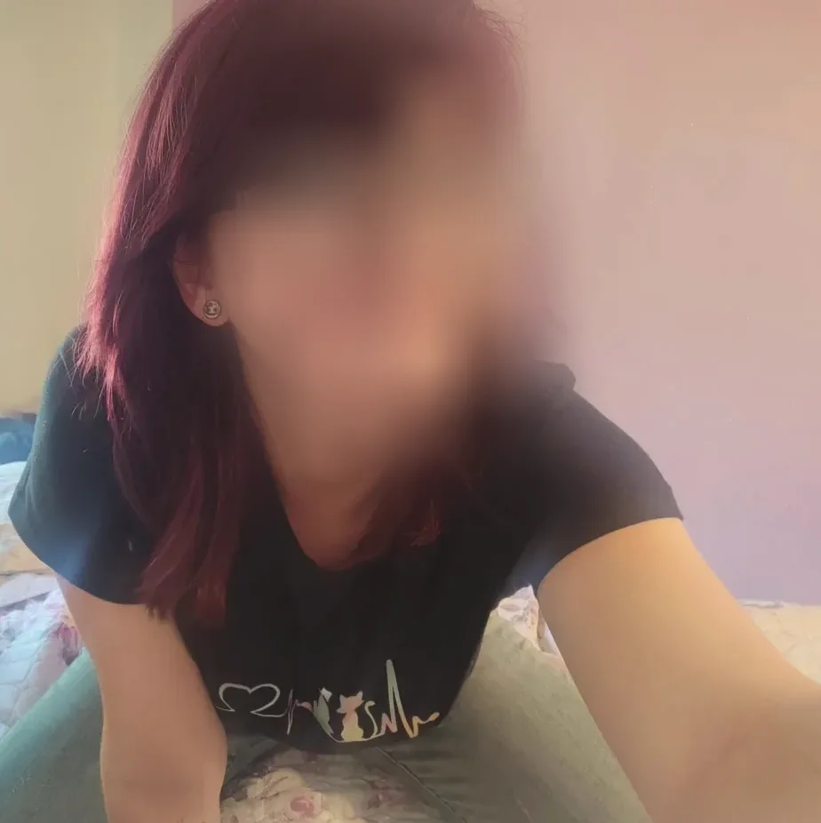 Andrea, 21
