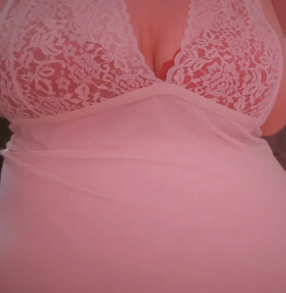 Zeynep, 31